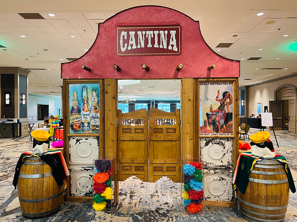 SR-CANTINA-FRONT-VIEW