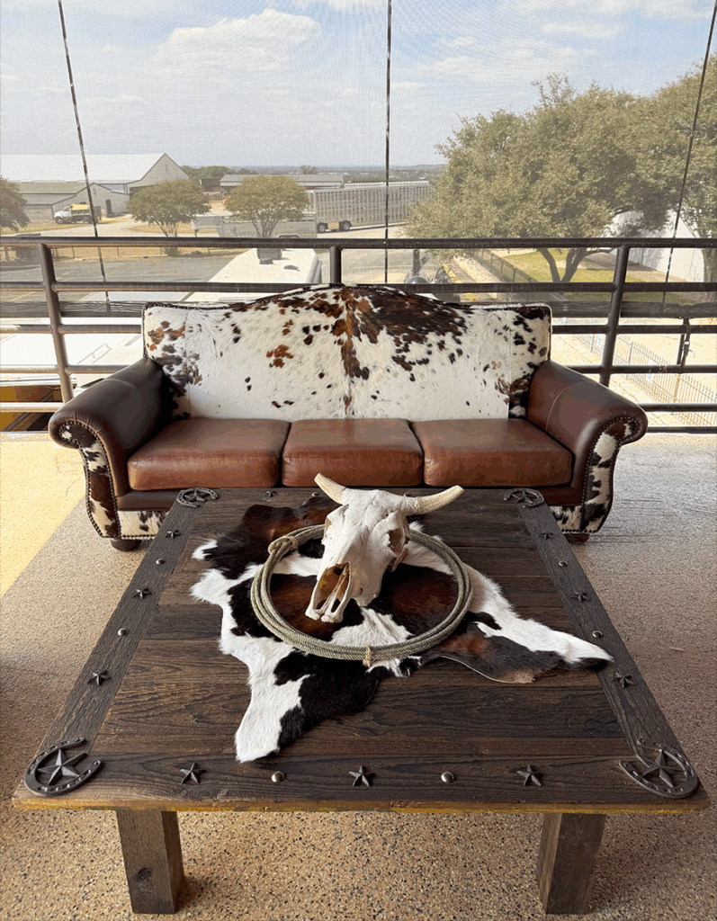 SR Cowhide Furniture - Couch - Coffee Table - Lasso - Steer Skull